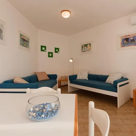 Etruria Apartment *