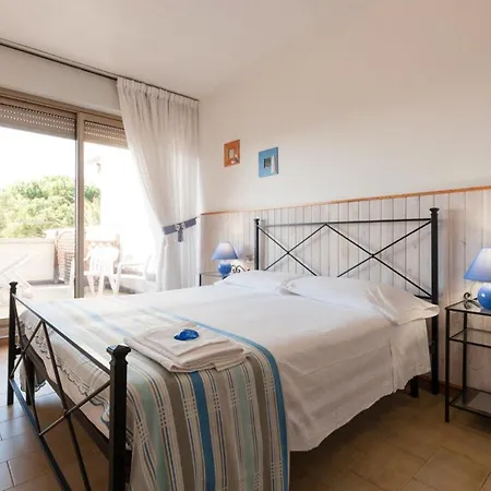 Etruria Apartment *